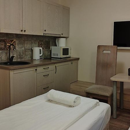 Kubu Ground Floor Rooms Klaipėda Extérieur photo