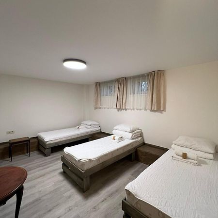 Kubu Ground Floor Rooms Klaipėda Extérieur photo